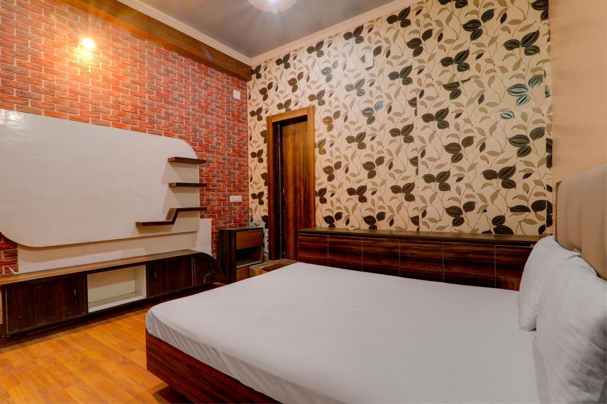 Spot On Hotel Elite Darbhanga Exterior photo